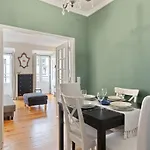 شقة Stunning 1 Bedroom Near Alfama