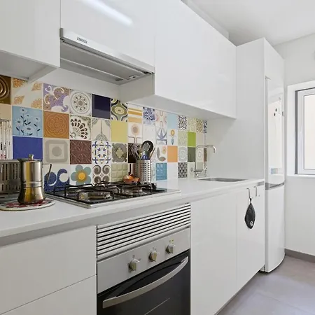 Stunning 1 Bedroom Near Alfama Lisboa