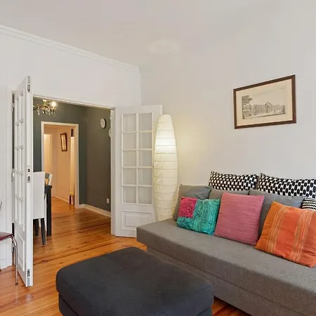 아파트 Stunning 1 Bedroom Near Alfama 리스본